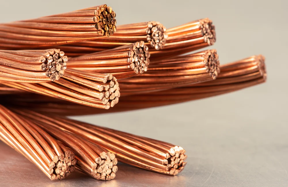 ตัวนำไฟฟ้า ทองแดง